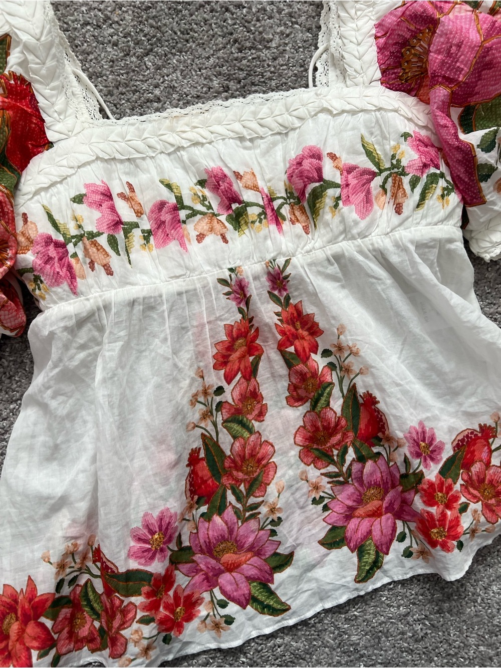 FARM Rio Summer Fruit Blouse NWT - Picture 3 of 12